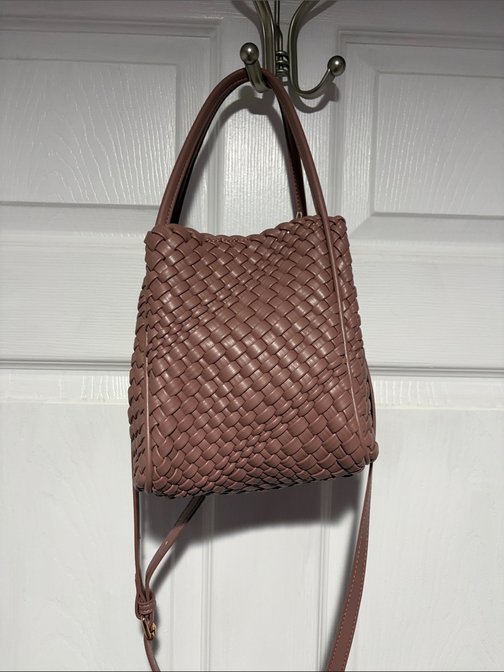 Anthropologie Woven Hollace Tote Bucket Bag in Dusty Rose Mini Edition - Picture 2 of 7
